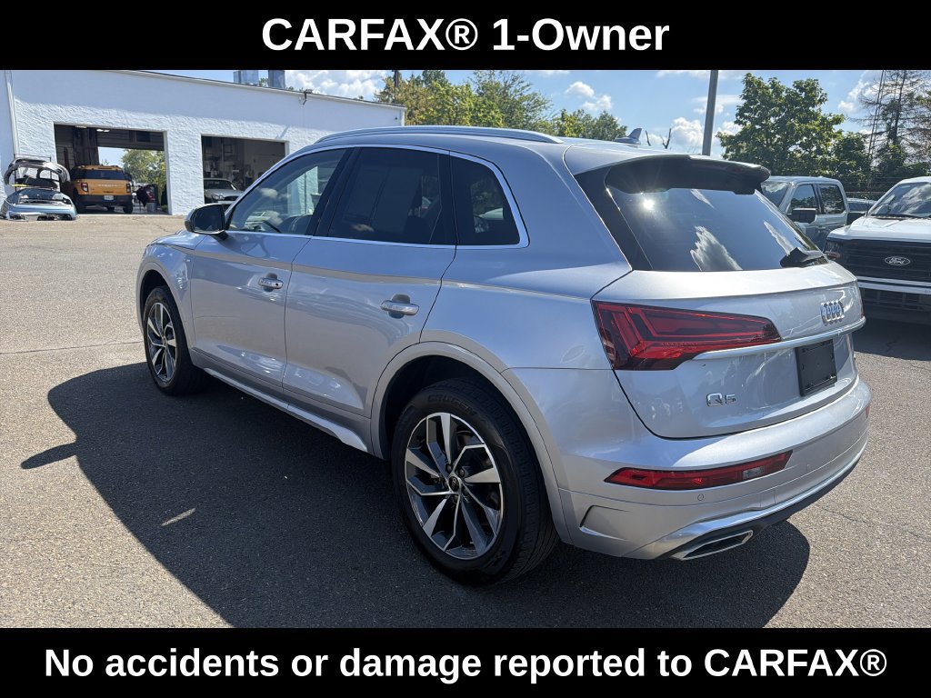 Used 2023 Audi Q5 2.0T Premium Plus w/ Premium Plus Package AWD/4WD image 3
