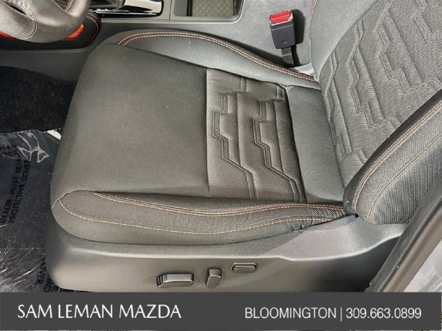 Used 2025 Nissan Frontier PRO-4X w/ Interior Protection Package AWD/4WD image 18