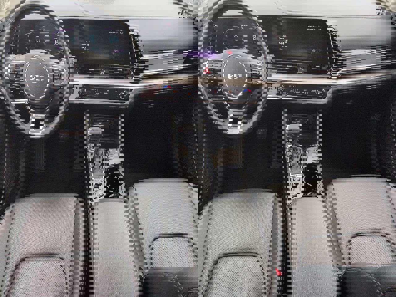 Used 2024 Kia Sportage EX image 22