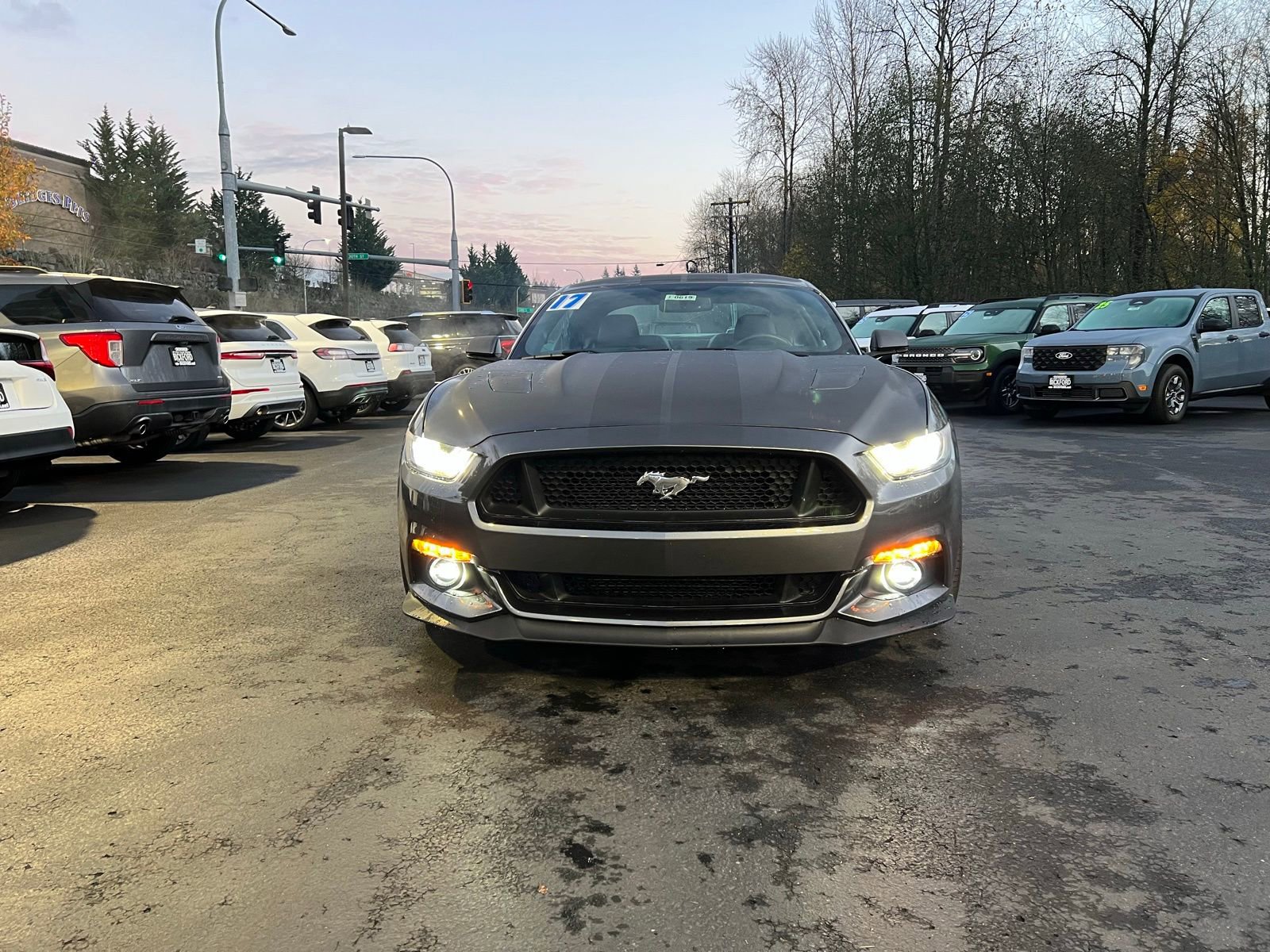 Used 2017 Ford Mustang GT Premium w/ GT Performance Package image 2