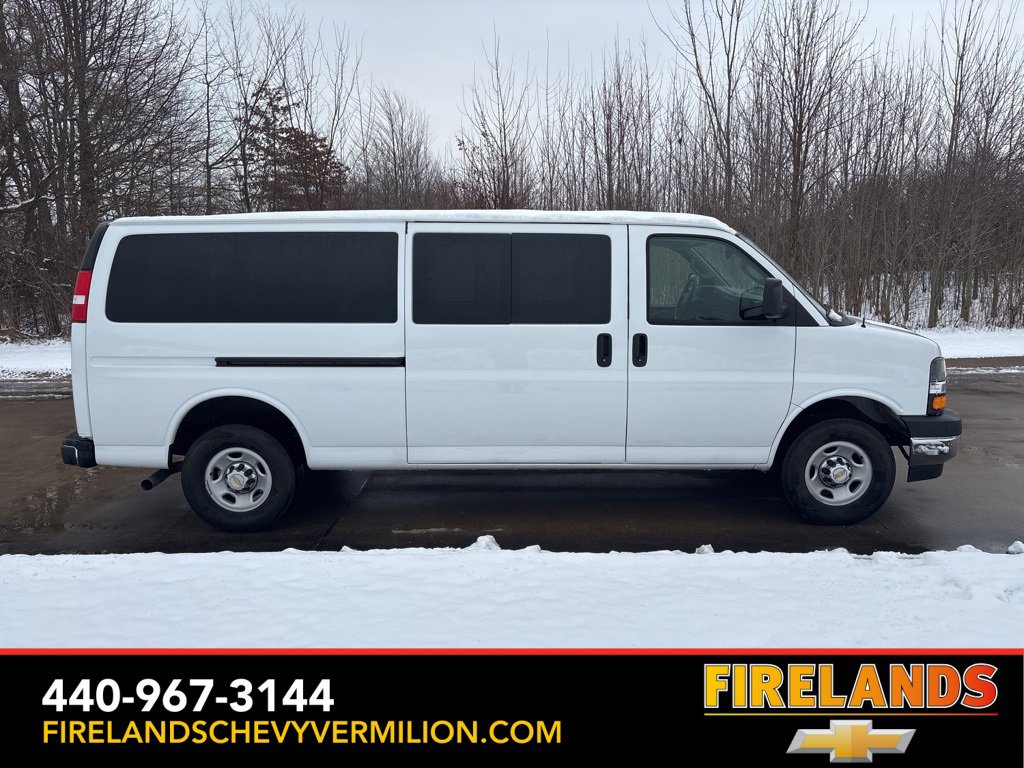 Used 2024 Chevrolet Express 3500 LT w/ LT Preferred Equipment Group image 10