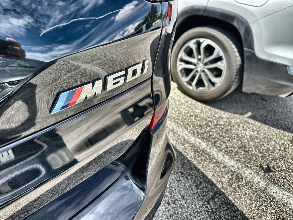 Used 2025 BMW X5 M60i w/ Executive Package image 7