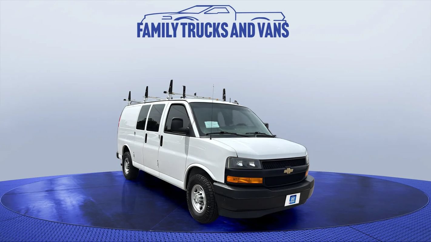 Used 2019 Chevrolet Express 2500 w/ Driver Convenience Package RWD image 6