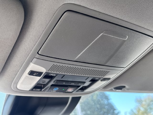 Used 2020 Acura MDX w/ Technology Package FWD image 29