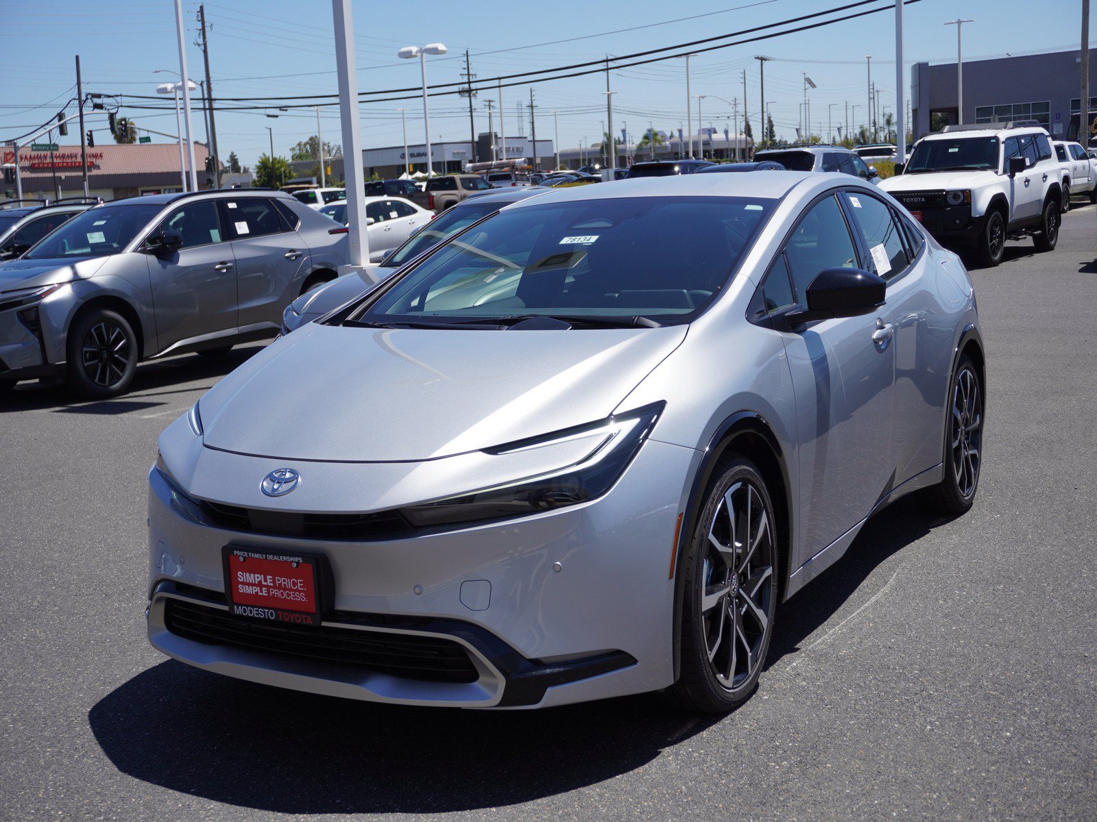 New 2026 Toyota Prius Plug-In Hybrid FWD image 7