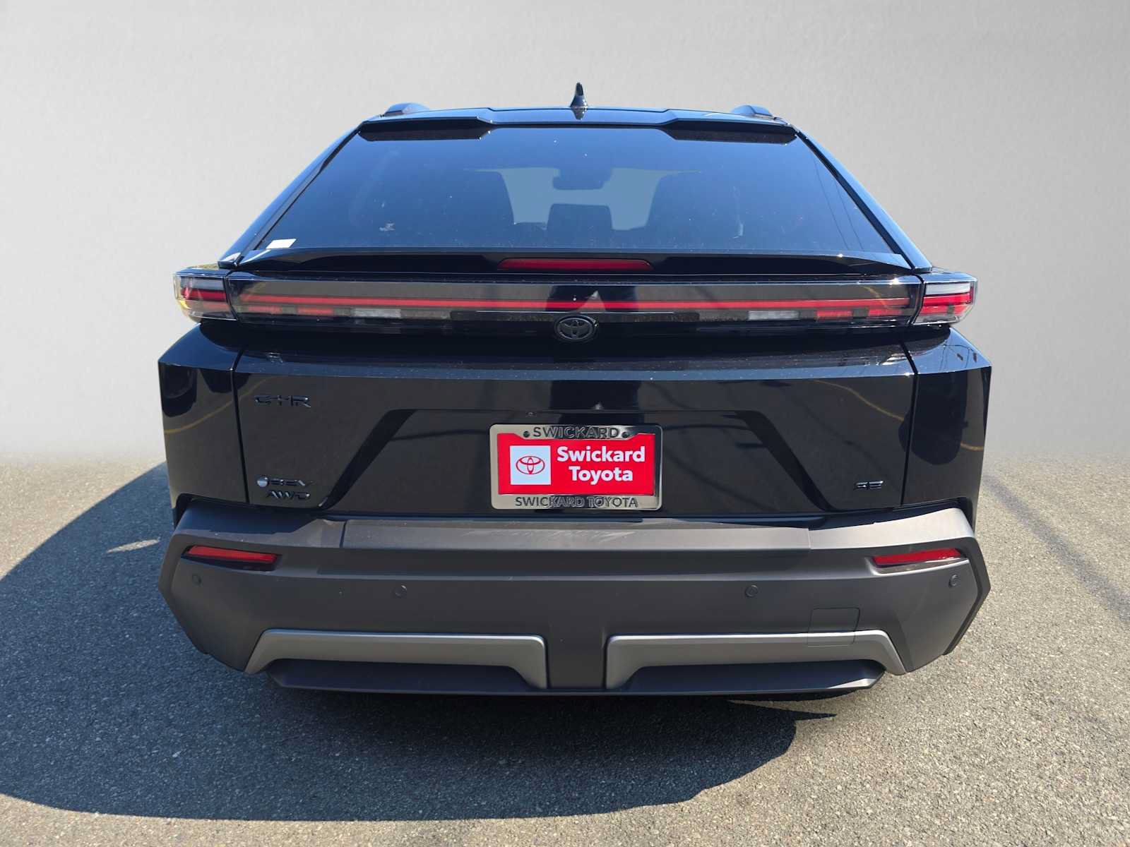 New 2026 Toyota C-HR AWD/4WD image 4