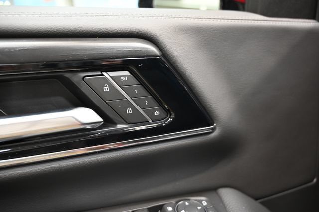 New 2026 GMC Yukon XL Denali w/ Sun & Power Step Package AWD/4WD image 31