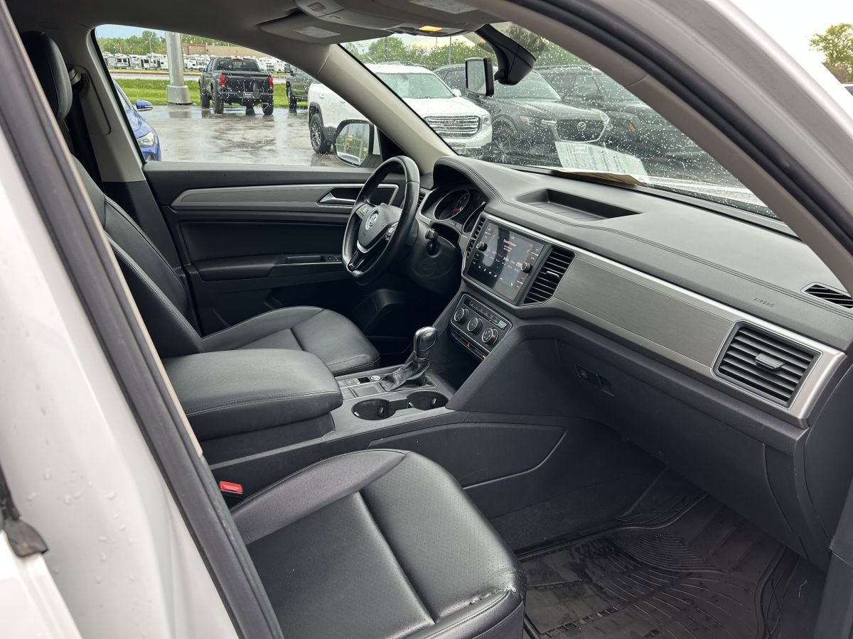 Used 2018 Volkswagen Atlas SE FWD image 12