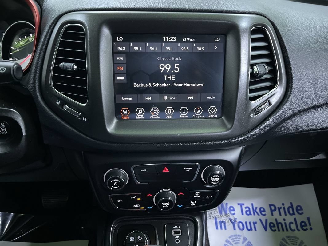 Used 2019 Jeep Compass Trailhawk AWD/4WD image 22