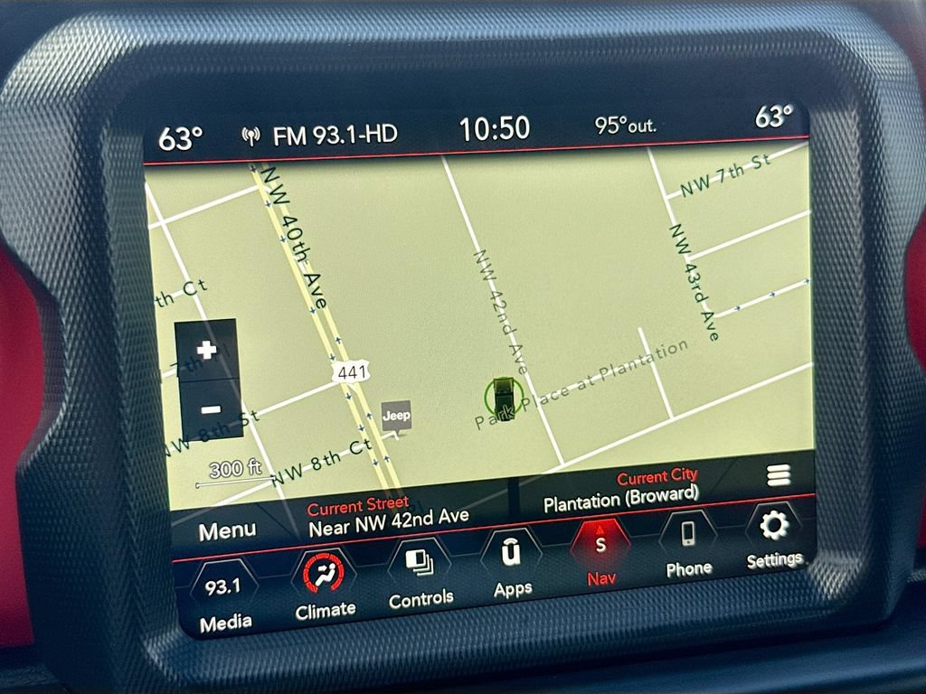Used 2022 Jeep Wrangler Unlimited Rubicon AWD/4WD image 14