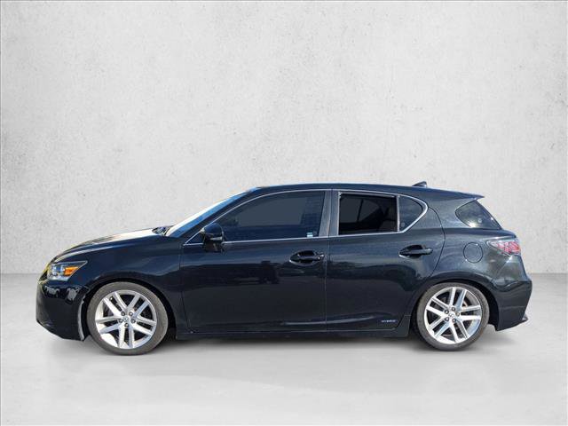 Used 2017 Lexus CT 200h image 10