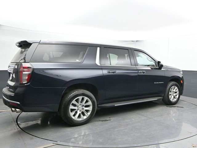 Used 2023 Chevrolet Suburban Premier AWD/4WD image 11