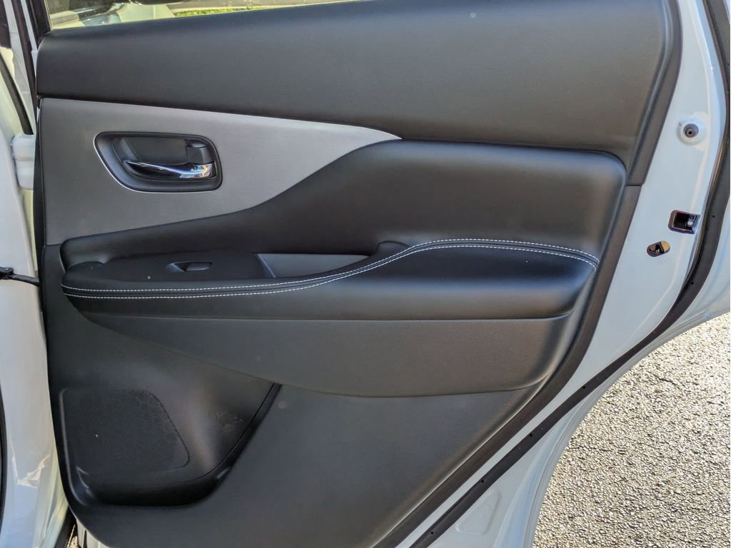 Used 2024 Nissan Murano SV w/ SV Midnight Edition Package image 25