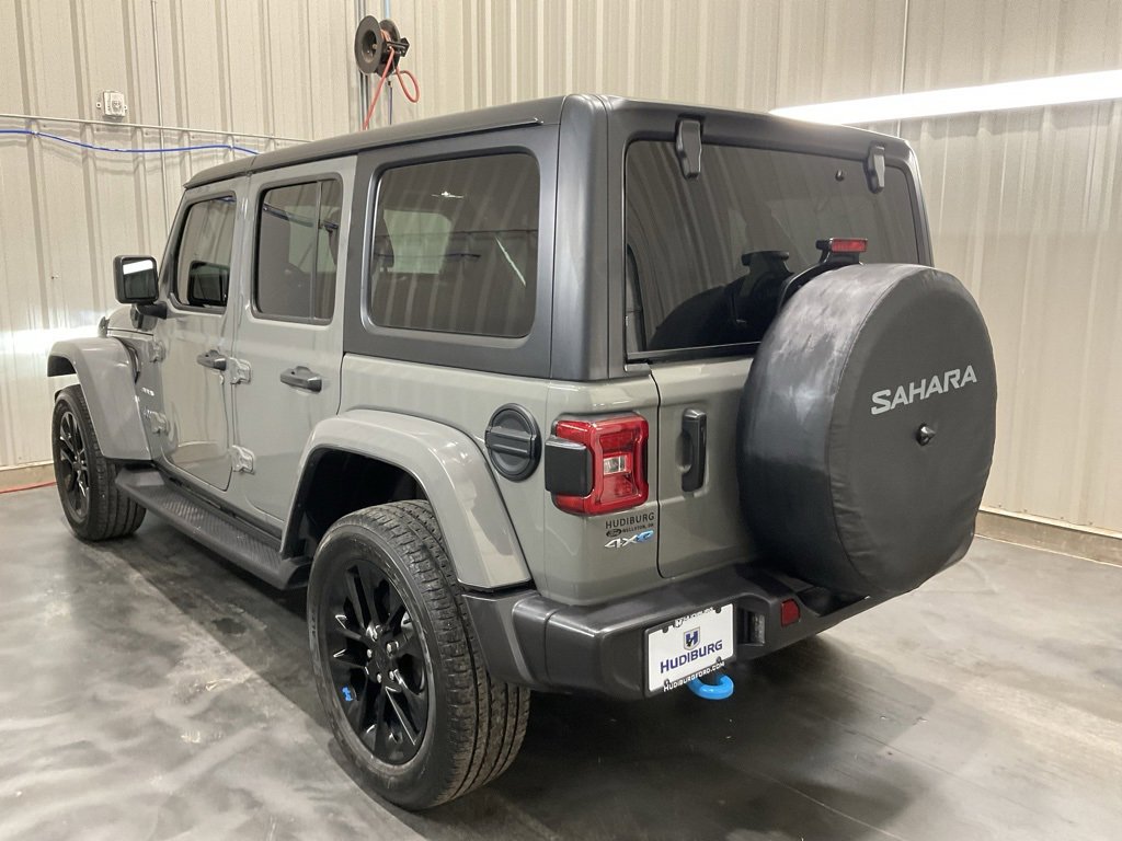 Used 2023 Jeep Wrangler Unlimited Sahara w/ Cold Weather Group image 20