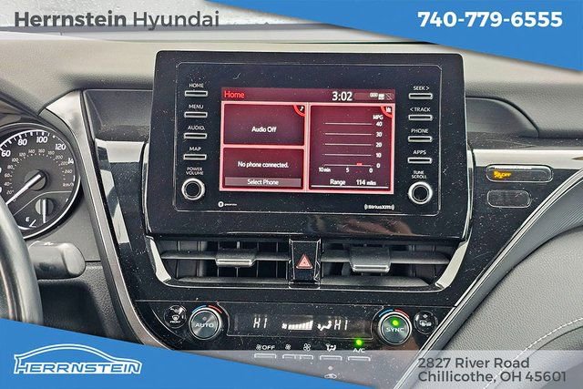 Used 2023 Toyota Camry SE image 7