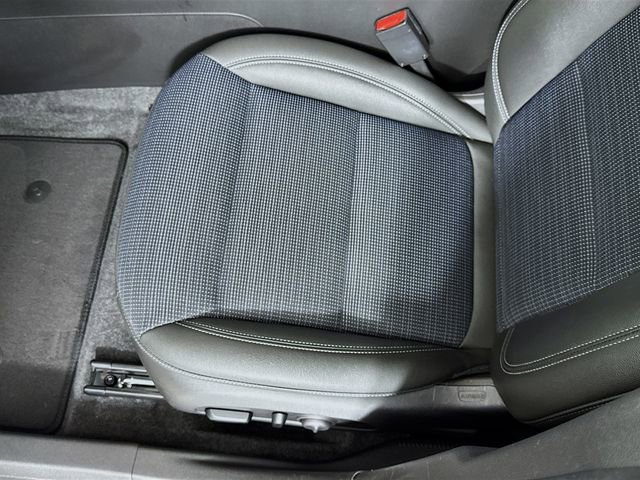 Used 2025 Buick Envista Preferred w/ Convenience I Package FWD image 19