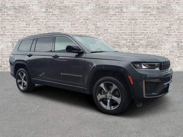 New 2026 Jeep Grand Cherokee L Limited AWD/4WD image 1
