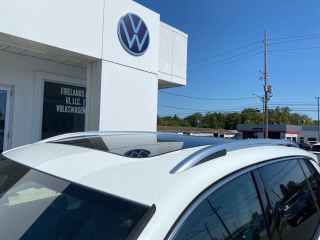 New 2025 Volkswagen Tiguan SE image 14