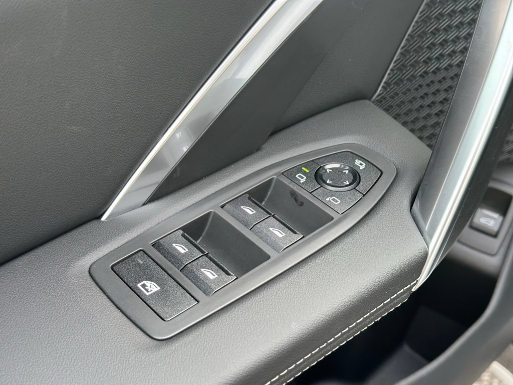 New 2026 BMW X1 xDrive28i w/ Technology Package AWD/4WD image 19