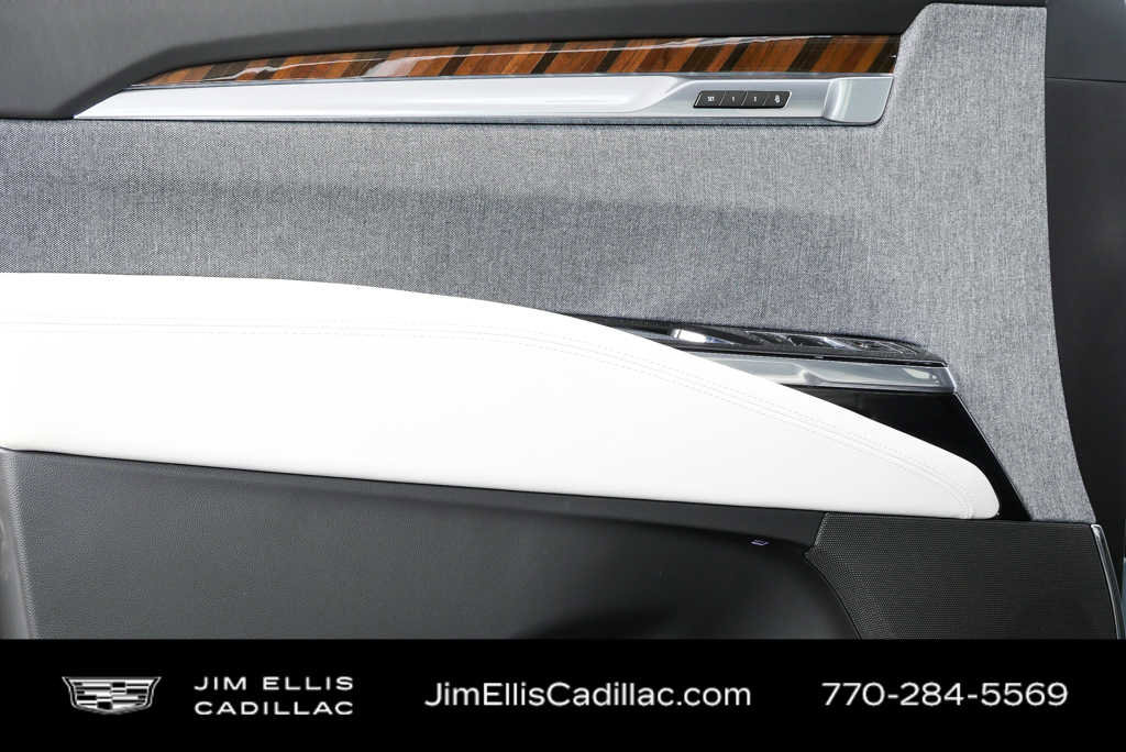 New 2026 Cadillac Escalade Platinum Sport w/ LPO, ONYX Package AWD/4WD image 6