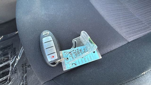 Used 2022 Nissan Sentra SV w/ Trunk Package image 29