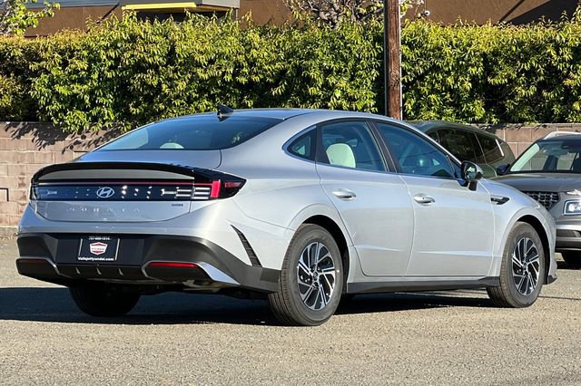 New 2026 Hyundai Sonata Blue image 6