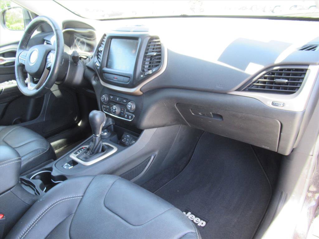Used 2014 Jeep Cherokee Limited w/ Luxury Group image 11
