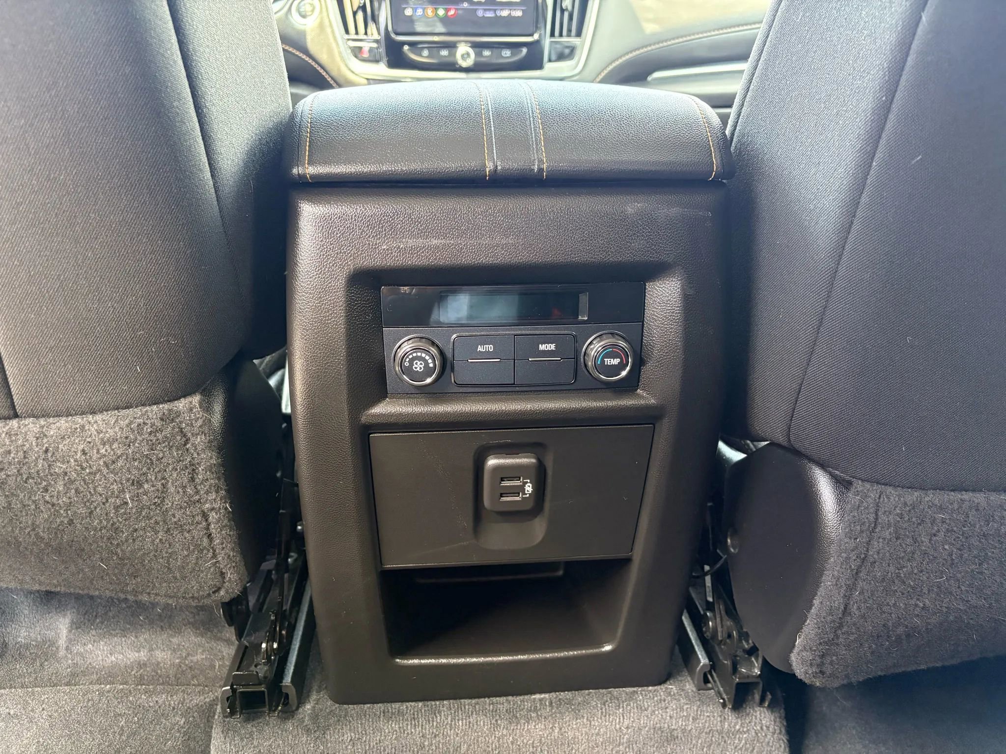 Used 2020 Chevrolet Traverse LT w/ Driver Confidence II Package image 65