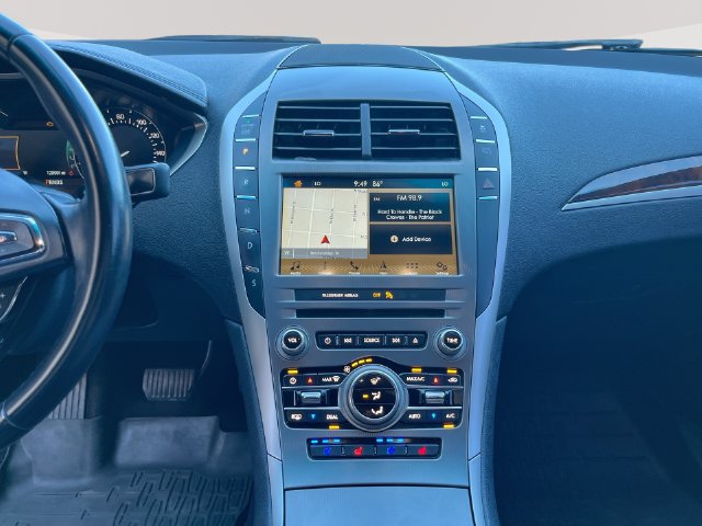 Used 2017 Lincoln MKZ Reserve FWD image 19