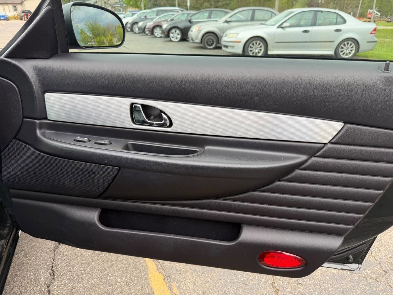 Used 2004 Ford Thunderbird RWD image 14