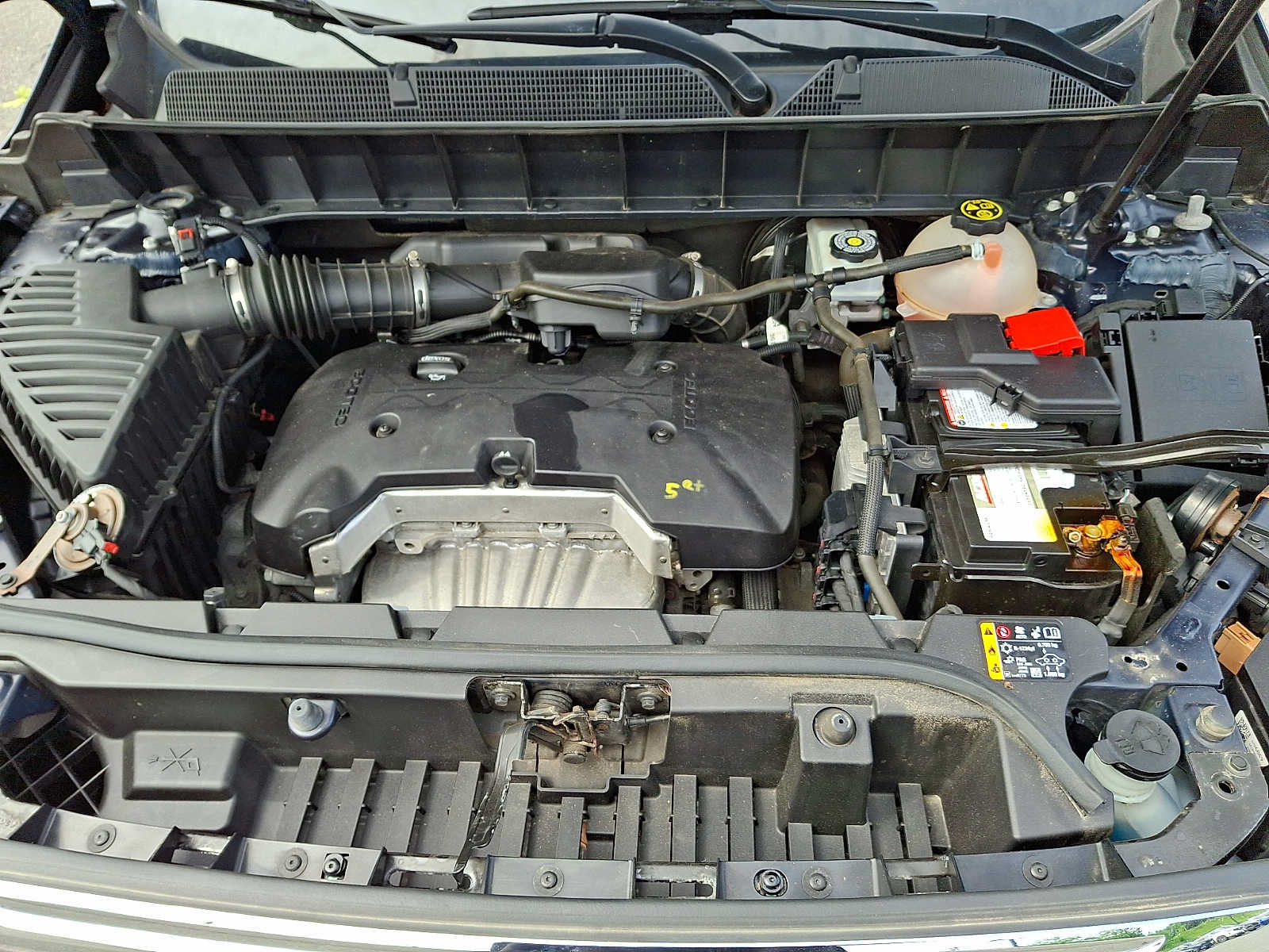 Used 2019 GMC Acadia SLE FWD image 28