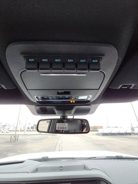 New 2026 Ford F350 Platinum w/ Tremor Off-Road Package image 44