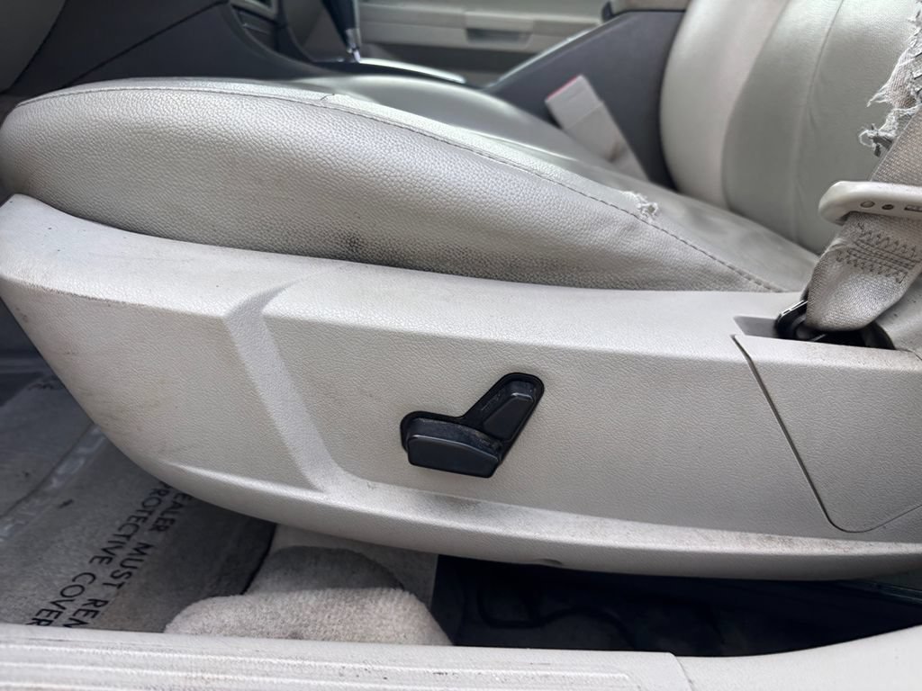 Used 2007 Chrysler 300 Touring RWD image 12