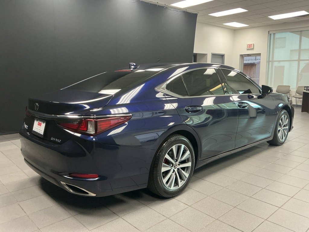 Used 2021 Lexus ES 350 w/ Accessory Package 2 image 3
