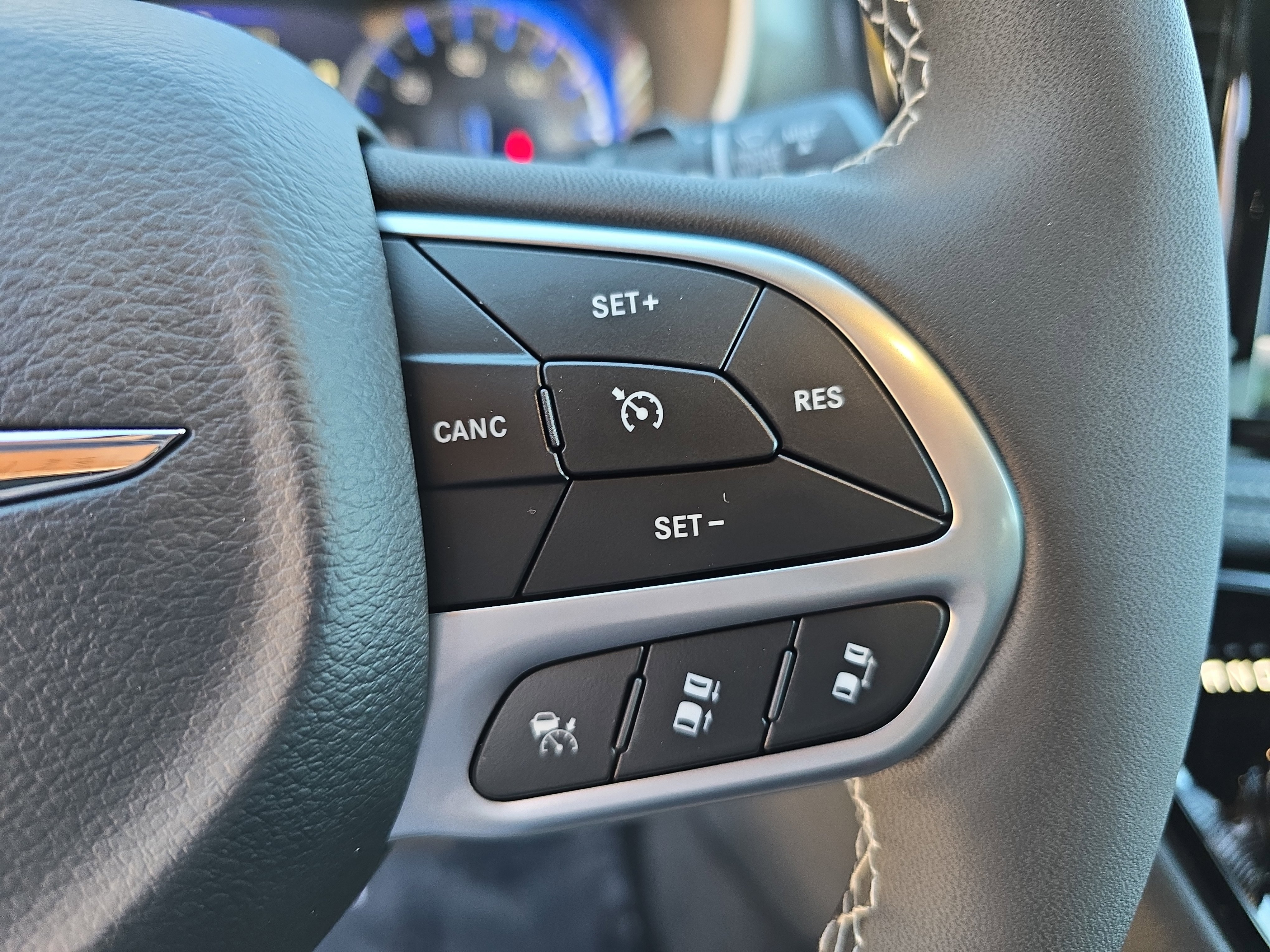 New 2026 Chrysler Pacifica Select image 20