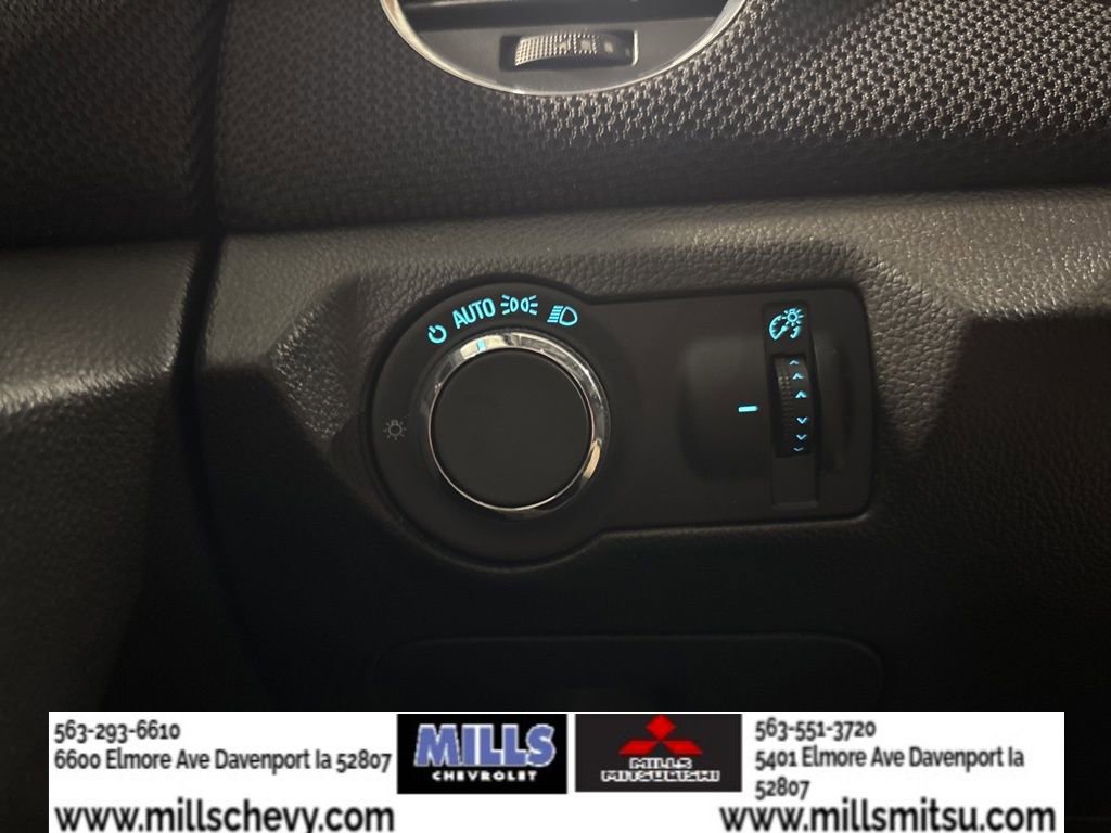 Used 2014 Chevrolet Cruze LT w/ Technology Package image 24