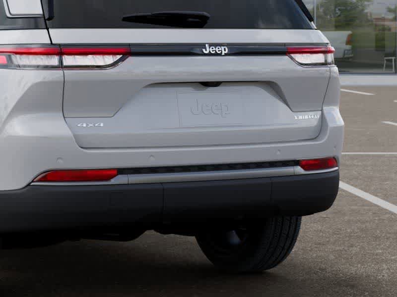 New 2026 Jeep Grand Cherokee Limited AWD/4WD image 13