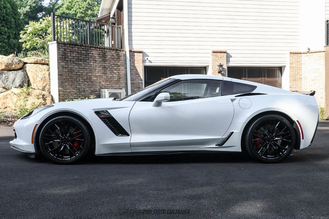 Used 2016 Chevrolet Corvette Z06 w/ 2LZ Preferred Equipment Group RWD image 15