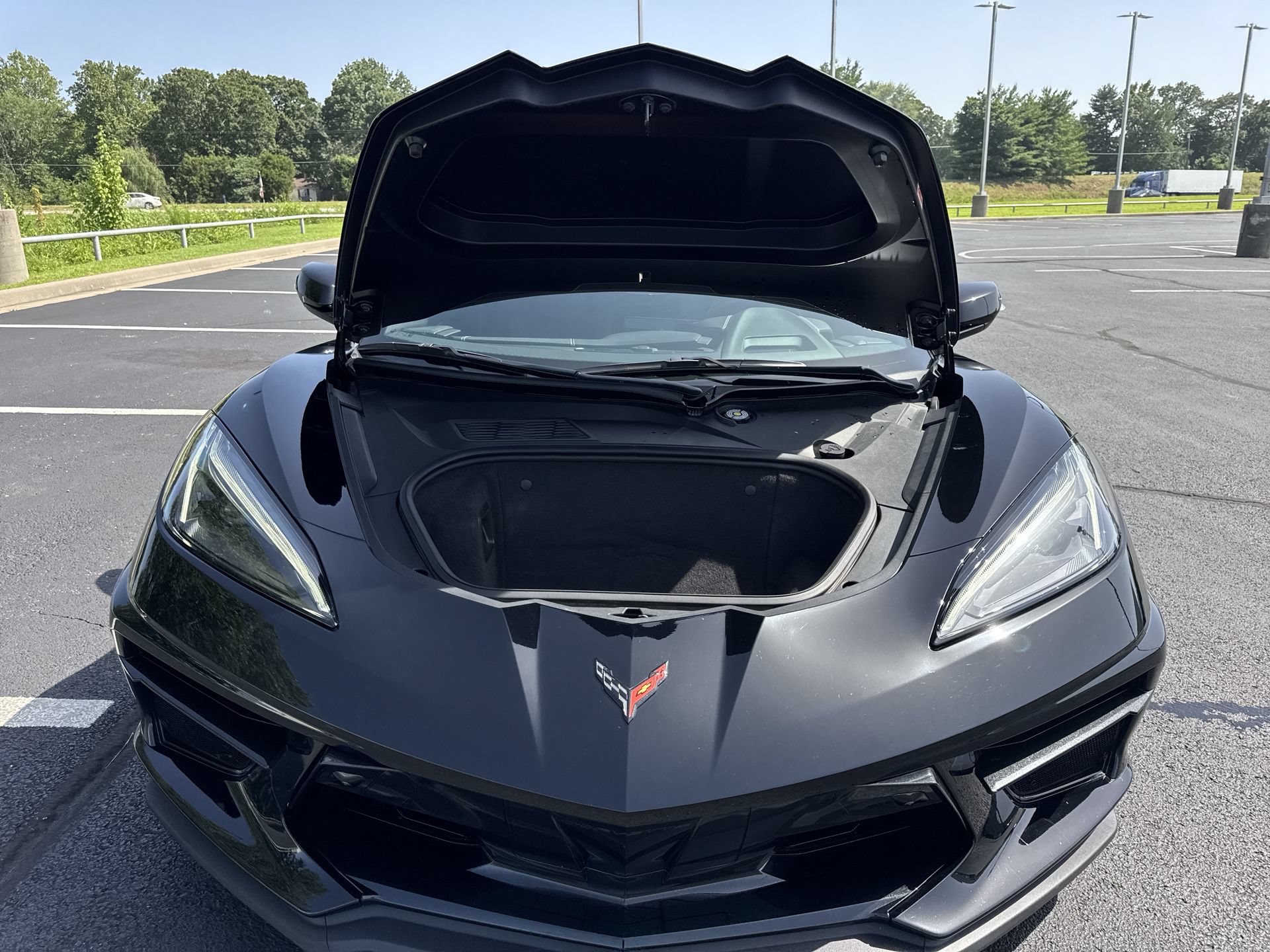 Used 2021 Chevrolet Corvette Stingray Preferred Cpe w/ Z51 Performance Package RWD image 23