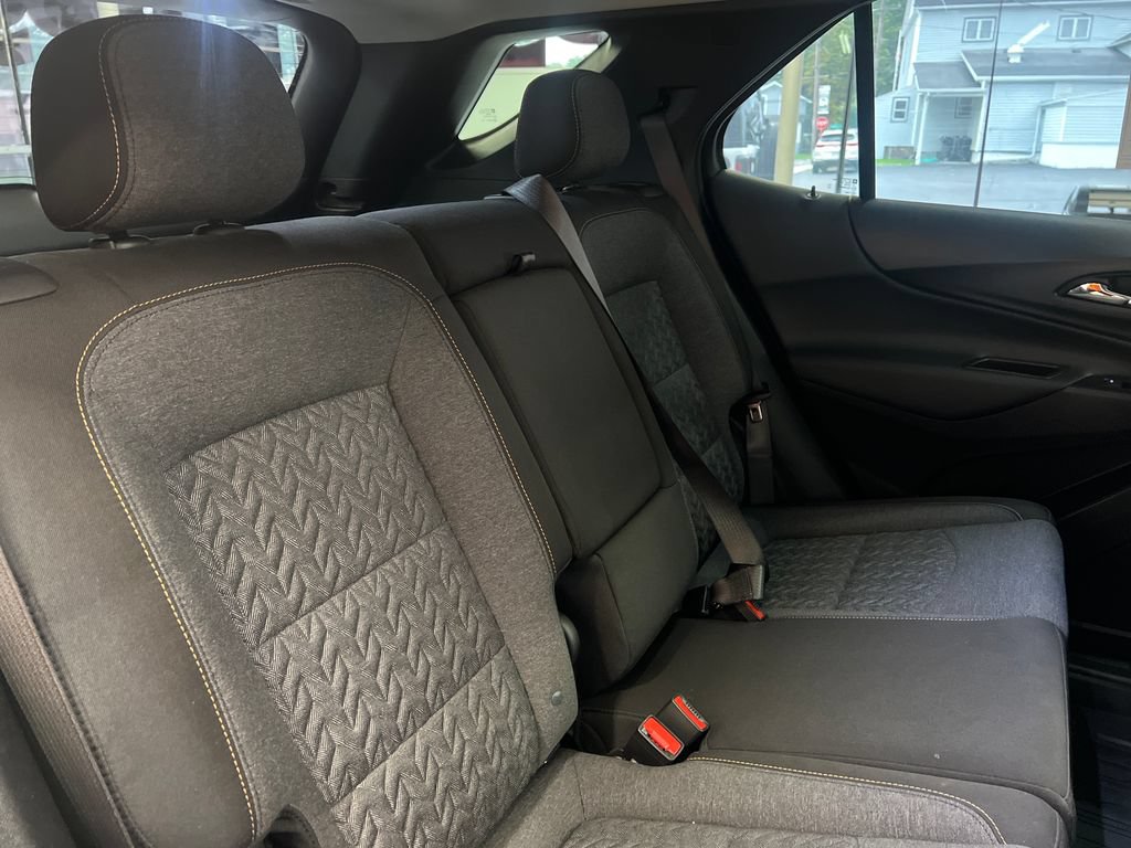 Used 2022 Chevrolet Equinox LT AWD/4WD image 40