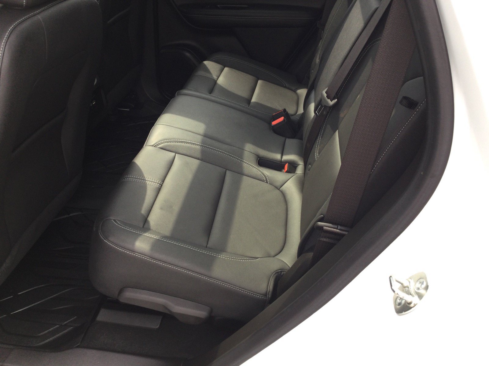 Used 2023 Chevrolet Blazer LT w/ LPO, Floor Liner Package FWD image 12