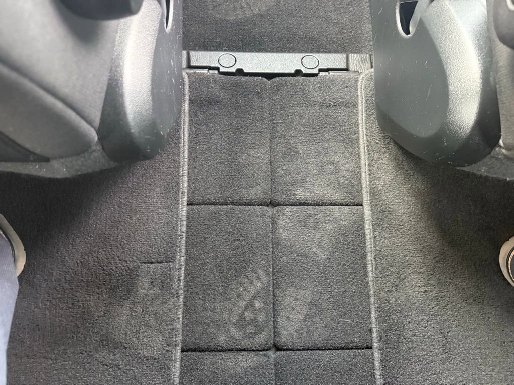 Used 2018 Dodge Grand Caravan SE w/ UConnect Hands-Free Group image 49