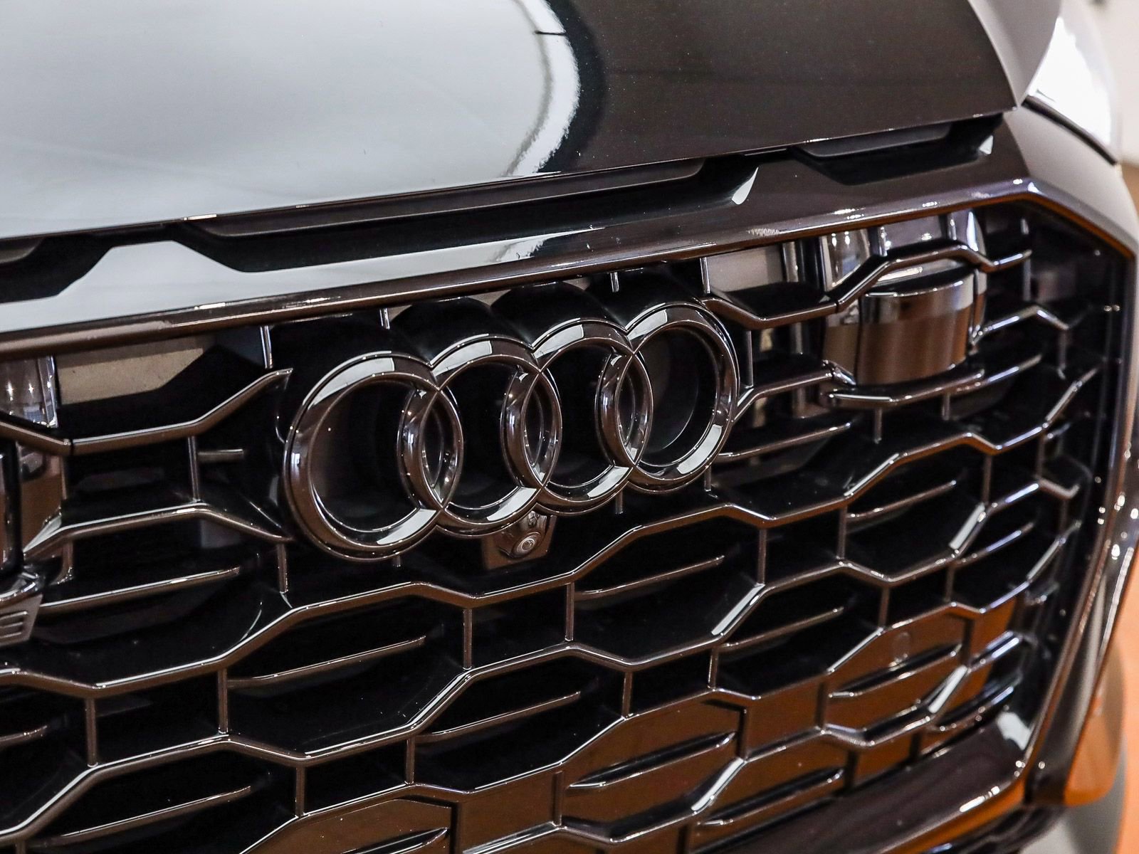 Used 2022 Audi RS Q8 image 16