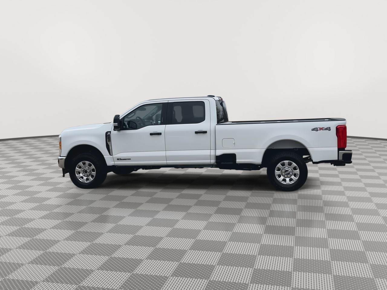 Certified 2023 Ford F250 XLT AWD/4WD image 34