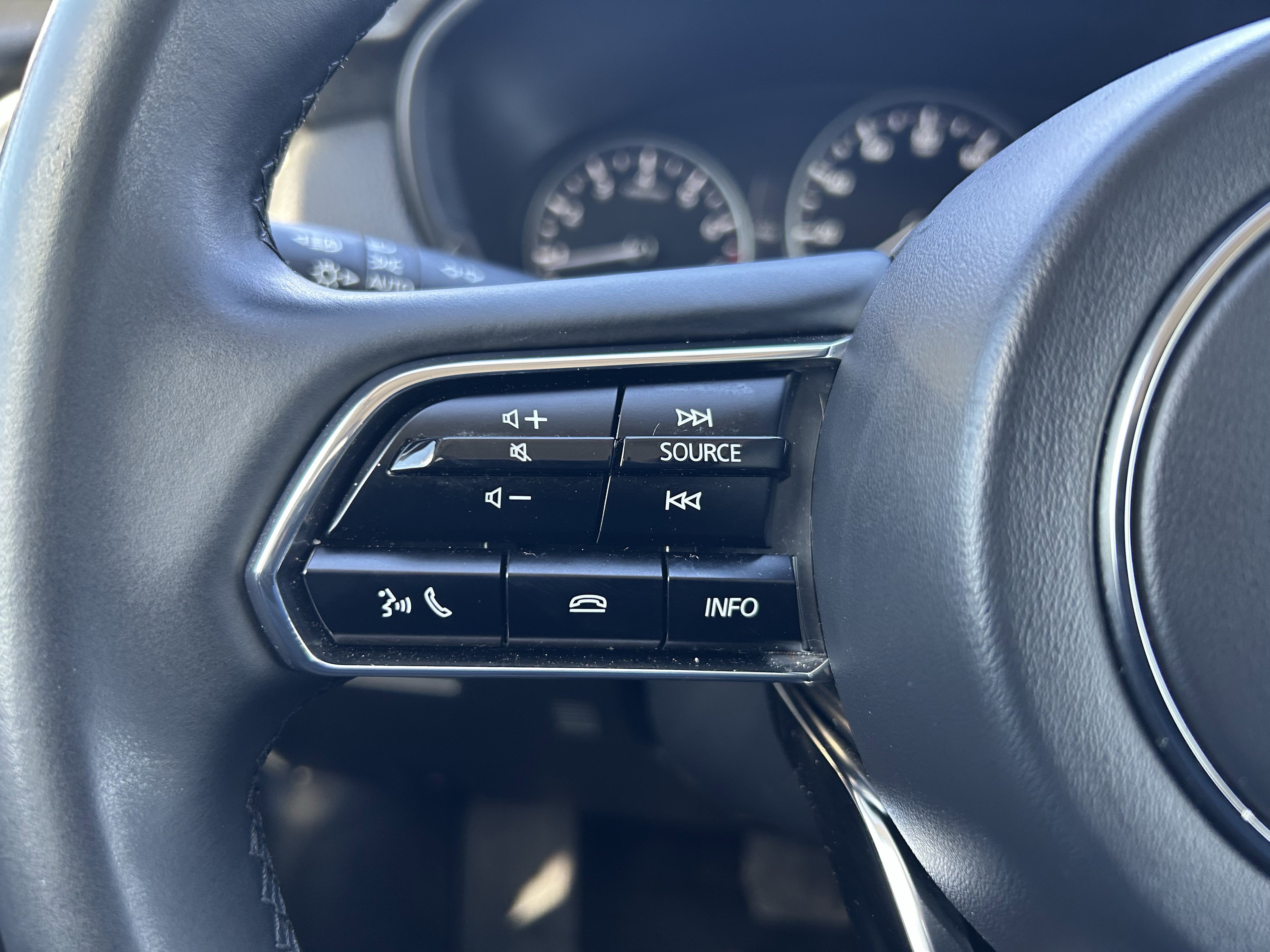 Used 2024 MAZDA CX-90 3.3 Turbo w/ Preferred Plus image 19