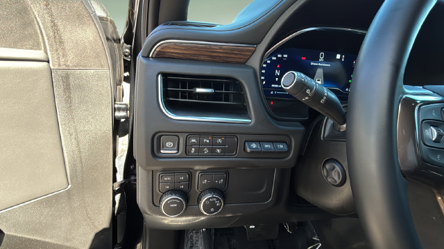 Used 2024 Chevrolet Tahoe High Country AWD/4WD image 22