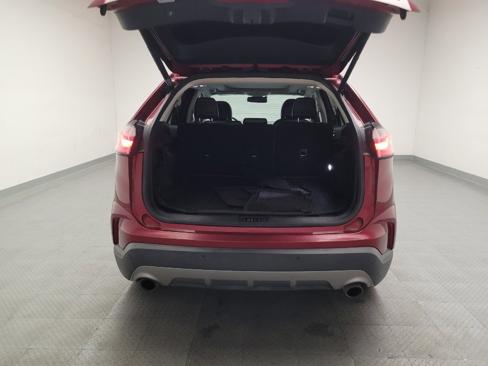 Used 2019 Ford Edge SEL w/ Equipment Group 201A FWD image 29