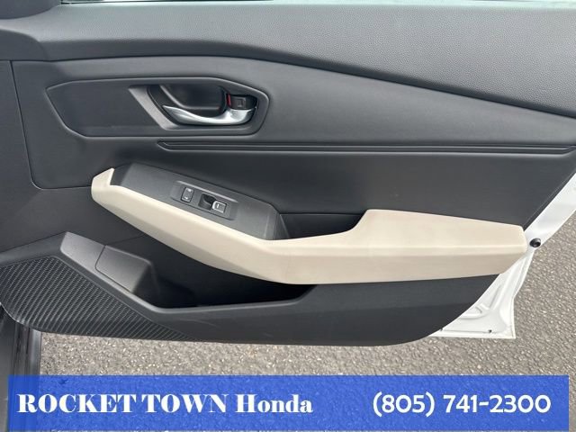 Used 2023 Honda Accord EX image 12