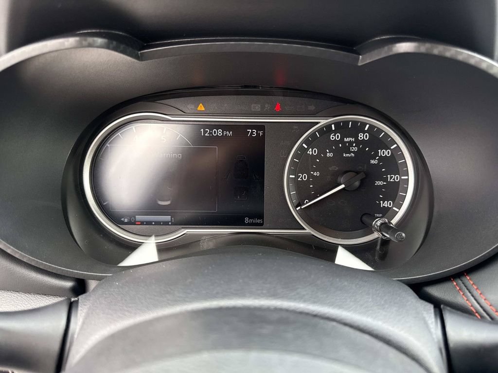New 2025 Nissan Versa SR w/ Trunk Package FWD image 22