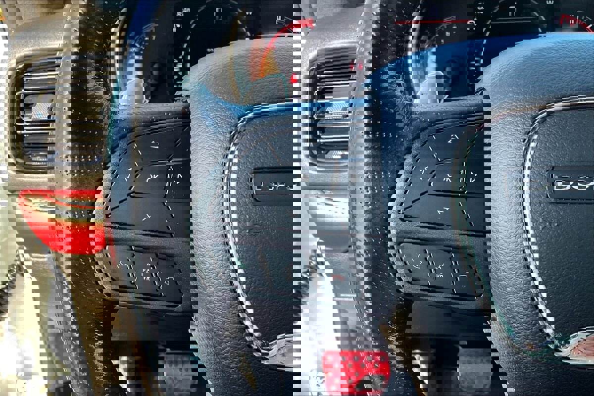 Used 2021 Dodge Durango R/T w/ Technology Group image 14